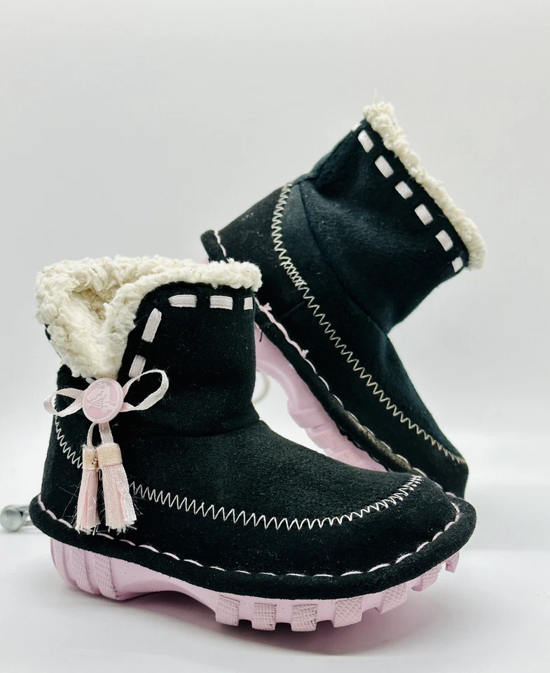 CROCS CROCASALLY Fur Boots Baby Girls Black Pink Bubblegum C 6 Authentic - Image 2 of 4