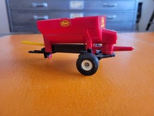 Vintage Britains Vicon Towed Multi Spreader  - Scale 1:32