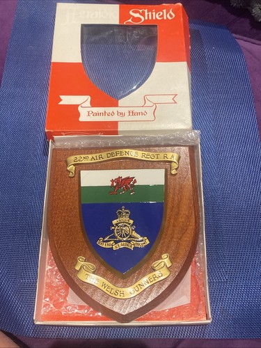 Vintage The Welsh Gunners Wooden Mess Wall Plaque - 22nd Air Defence Regt R.A.