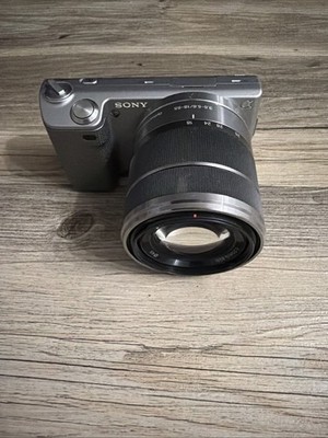 Sony Alpha NEX-5 Mirrorless Interchangeable Lens Camera 14.2MP UNTESTED (PARTS)