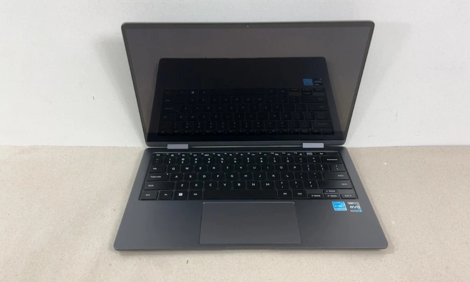 LIBRO SAMSUNG GALAXY NP730QED-KA1US | I7-1255U | 512GB | WIN11 | REACONDICIONADO Foto 2 de 4