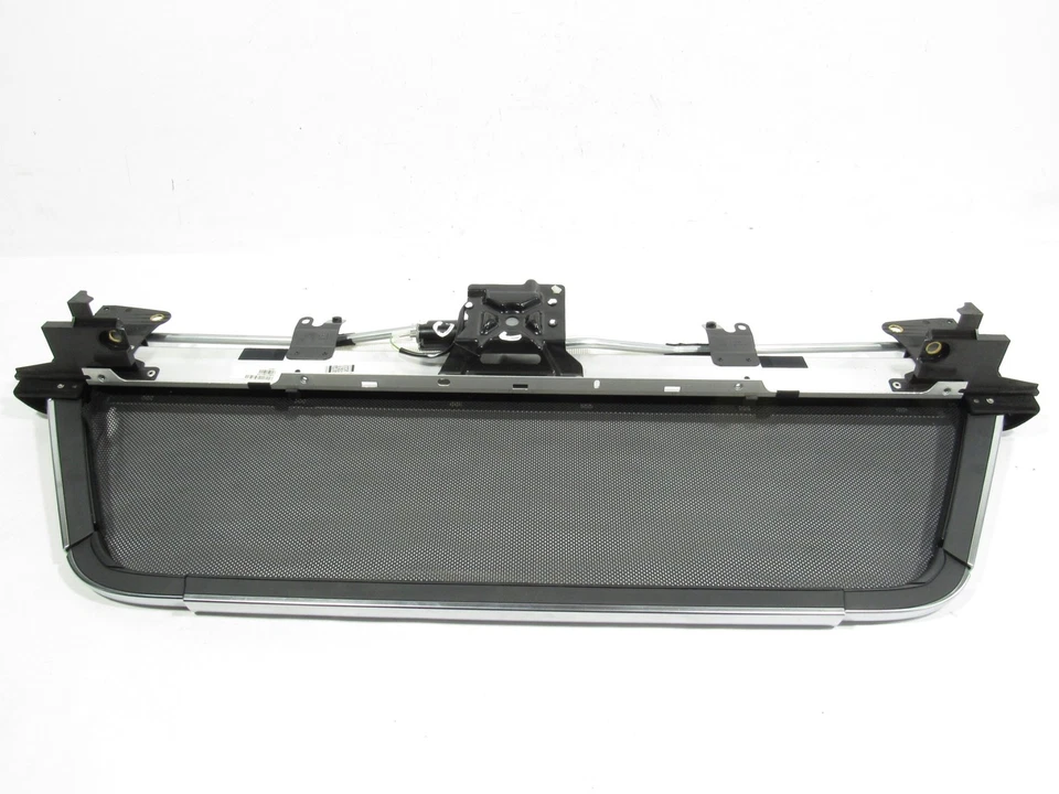 Deflector de viento de aire trasero con motor 13-19 Mercedes SL550 R231 2013; Foto 2 de 4