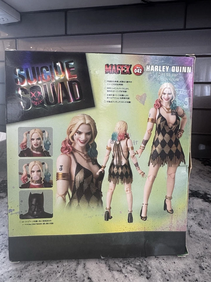 NUEVO Escuadrón Suicida Harley Quinn (versión vestido) Medicom MAFEX 6" Figura 042 EE. UU. Foto 2 de 4