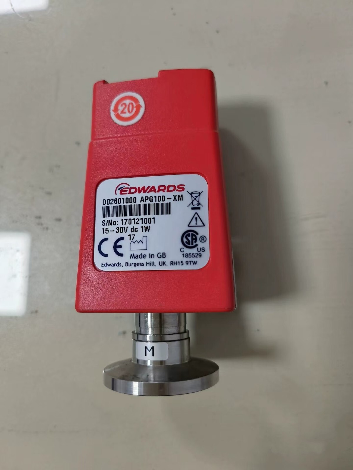 1PcS Used EDWARDS APG100-XM D02601000 VACUUM GAUGE #N946F YF