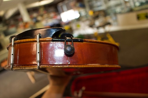 Karl Knilling Stradivarius Model of 1732 3/4 Size Violin - Picture 9 of 10