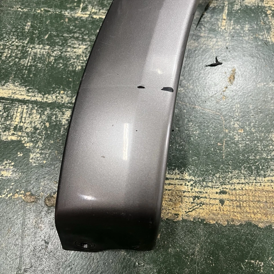 2011-2017 英菲尼迪 QX56 左前发球杆挡泥板轮拱模塑原始设备制造商 — 第 2/4 张图片