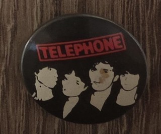 Vintage authentique badge/pin's groupe rock Téléphone