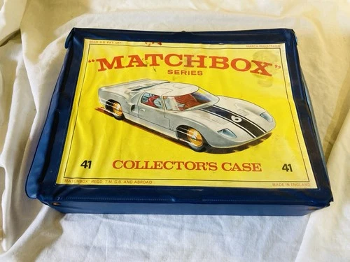 MATCHBOX SUPERFAST NO.41 COLLECTORS CARRY CASE No Crates - Original Vintage (G)