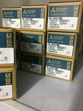 MITSUBISHI SERVO MOTOR HC-KFS13BK  NEW  FREE EXPEDITED SHIPPING