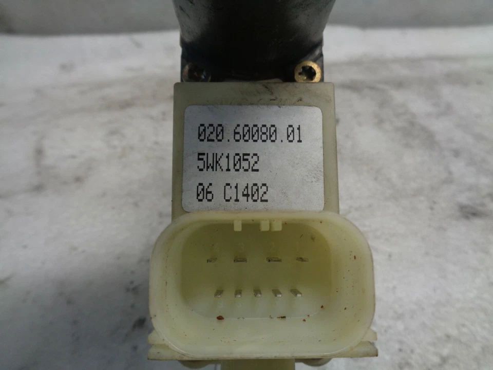 DK90877 2002-2005 BMW 745I REGULADOR VENTANA TRASERA DERECHA MOTOR 8382002 OEM Foto 4 de 4