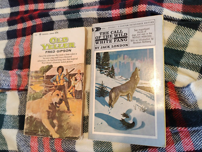 2 Classic Pup Books: White Fang and Old Yeller, Jack London, Fred Gipson