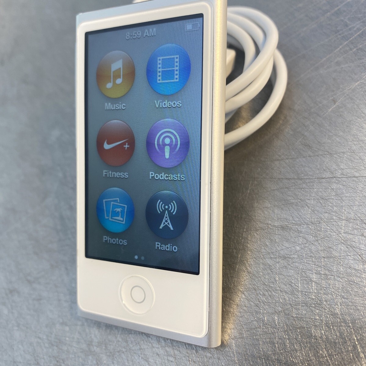ipod nano 第7世代　16GB スペースブラック NEW Apple iPod nano 7th Generation Space Gray (16GB)/FREE