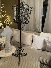 Nostalgic Metal Music Stand