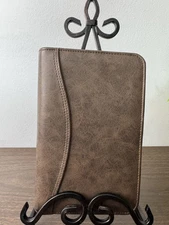 Vintage Day Timer 6 Ring Zip Around Binder 8 3/4" X 5 1/2" Cards Notes 1990's