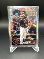 2024 Topps Chrome - Lourdes Gurriel Jr. #59 Prism Refractor