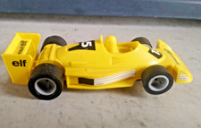 VOITURE CIRCUIT JOUEF - RENAULT FORMULE 1  JAUNE #15 EN TRES BEL ETAT