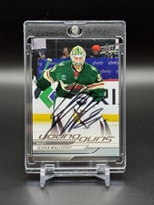 Jesper Wallstedt signed auto 2024-25 Upper Deck Young Guns hockey card #202 Wild