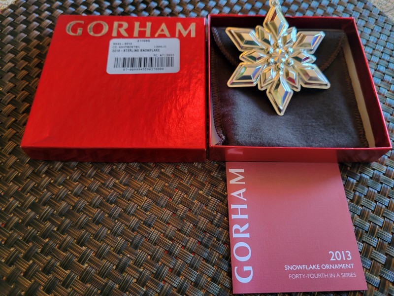 2013 Gorham Sterling Snowflake 44th  Ornament Original Box Pouch and card