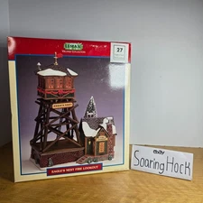 Lemax - 2002 Village Collection 24818A - Eagle's Nest Fire Lookout - Excellent