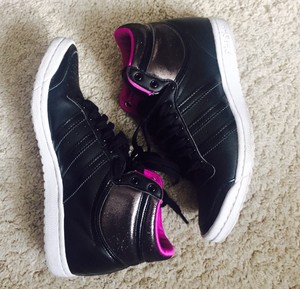 ladies black adidas trainers size 5