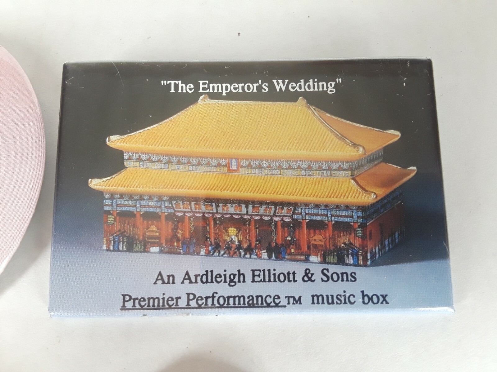 Vtg Lot of 4 Promotional Ardleigh Elliott & Sons Music Box Pin-Back Buttons