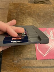 Trojan con manuale NES Nintendo