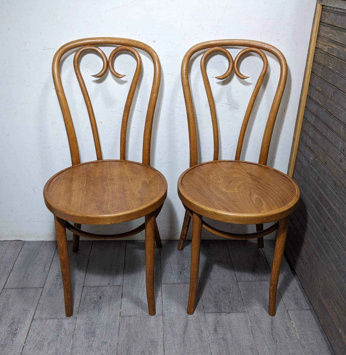 Bentwood style 2024 dining chairs