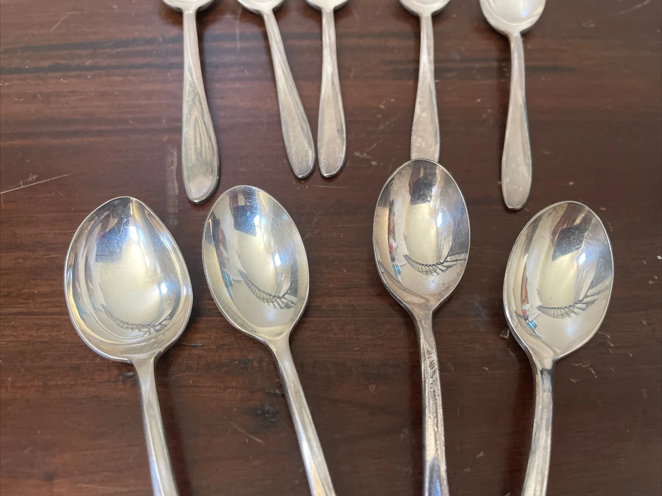 9 Holmes & Edwards Dinner Spoon Inlaid IS Deep Silver - Image 3 of 4