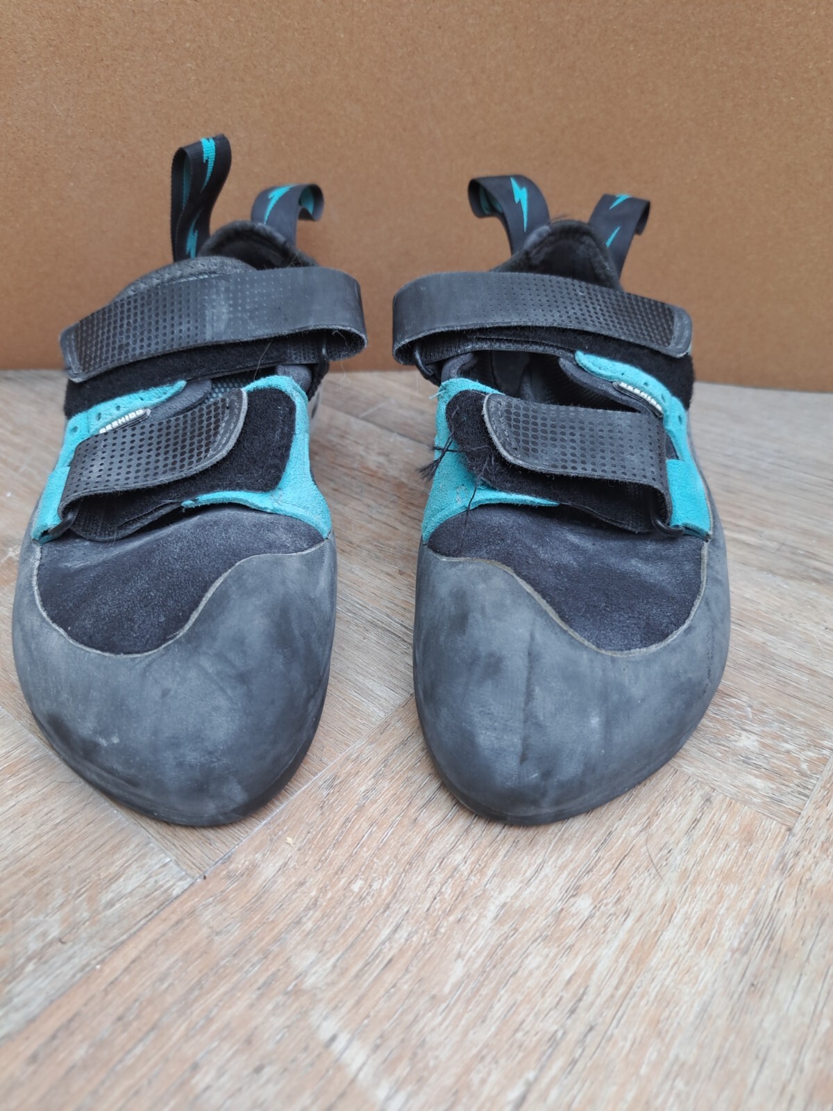 evolv Geshido Climbing shoes eBay