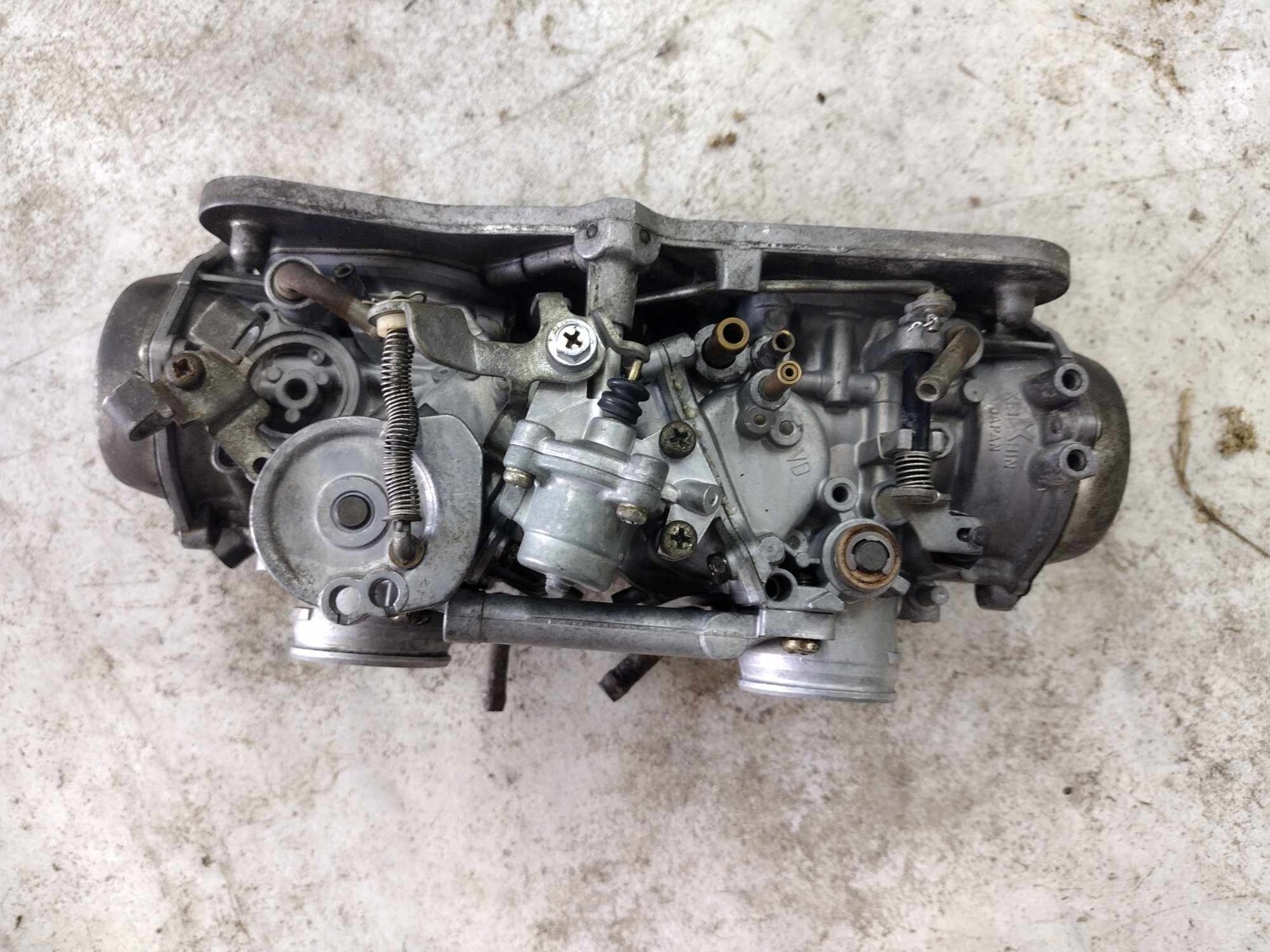 goldwing 1500 carburetors