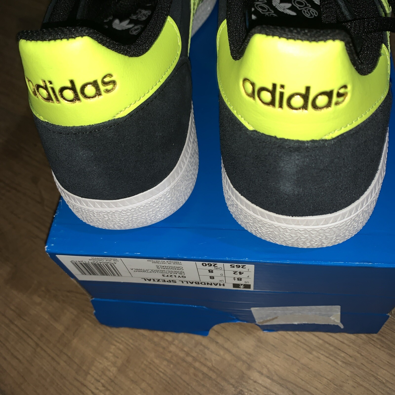 adidas Originals Handball Spezial Mens Trainers U.K. 8 Box No Lid RARE 2021 image 3