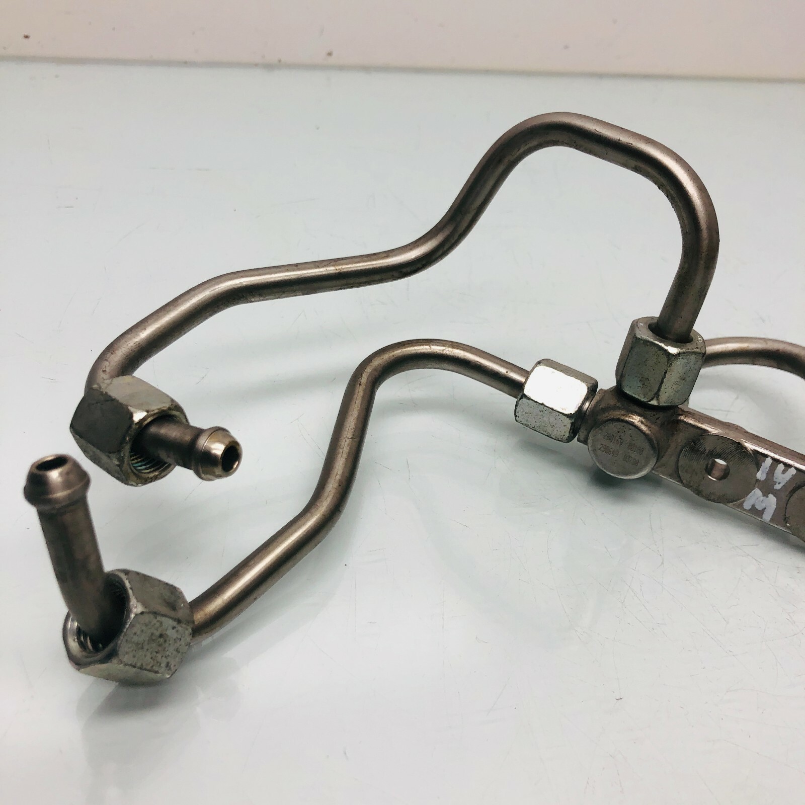2014 - 2017 Maserati Ghibli High Pressure Fuel Gas Line Tube Pipe OEM 