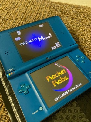 Nintendo DSi XL Handheld System Midnight Blue w/ Charger . CFW!