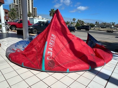 Airush Ultra V2 12m Kiteboarding Kite