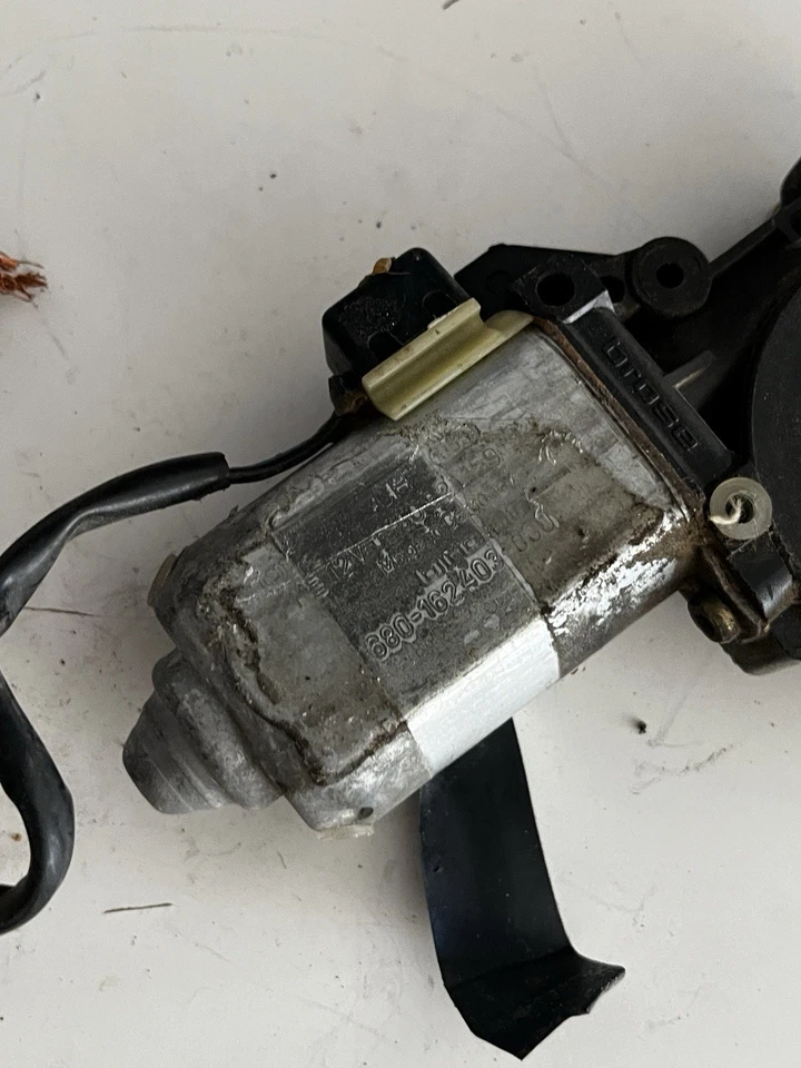Motor ventana lado conductor izquierdo bmw e30 325i 325is 318i 88-92Late Model 0130821159 Foto 4 de 4