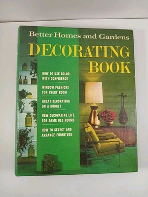 Vintage Better Homes & Gardens Decorating Book 1968 5 Ring Binder MCM