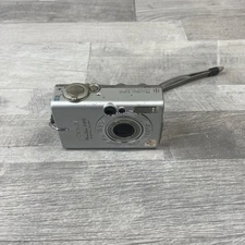 Canon PowerShot Digital ELPH S410 4.0MP Digital Camera