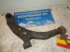 Triangle de suspension Nissan ALMERA