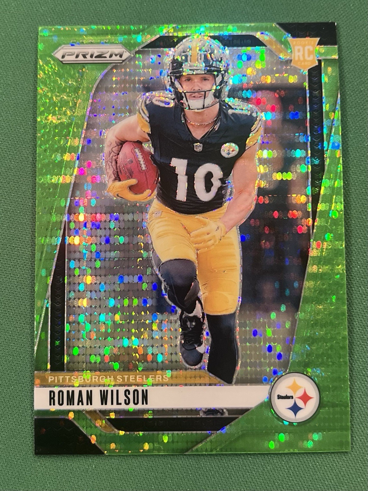 2024 Panini Prizm - Rookies Roman Wilson #384 Neon Green Pulsar Prizm (RC)