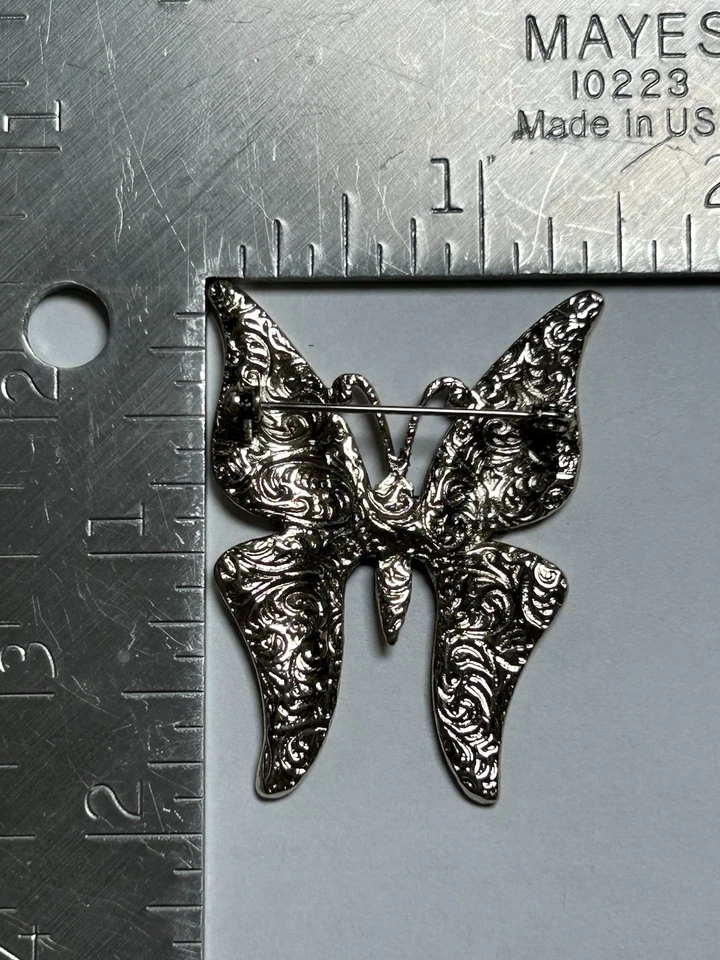 Broche mariposa vintage esmaltado y estrás iridiscente Foto 4 de 4