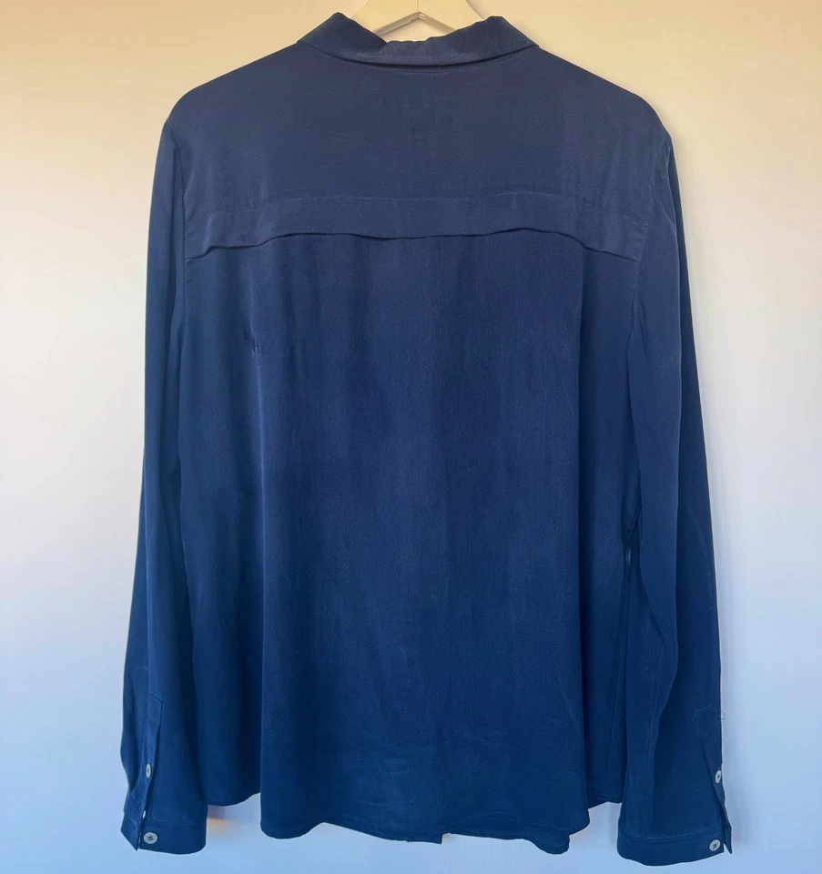 Camisa JAEGER Azul Oscuro 100% Seda Talla UK14 EUR42 Foto 2 de 4