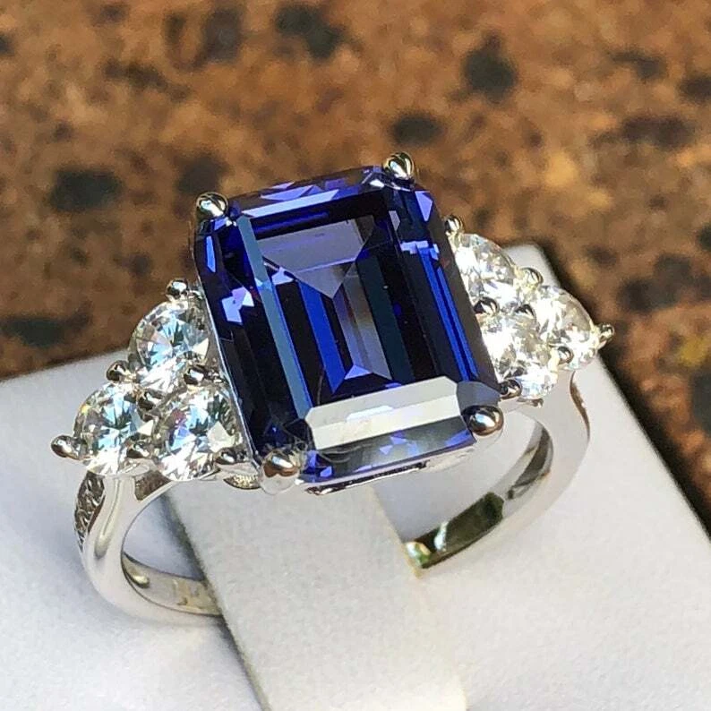 Natural 6.00 Carat 925 Sterling Silver Handmade Tanzanite Ring - Image 4 of 4