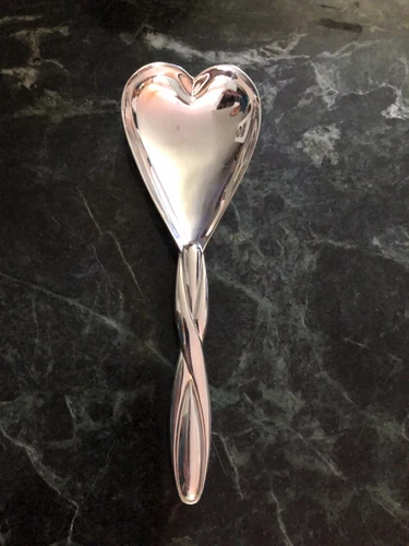 Towle Heart Shaped Serving Spoon 9 inch Sterling Silver.  Nice - See Pics