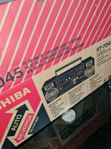 Ghettoblaster  TOSHIBA   NEU  ! Versand aus Deutschland  300€ - Afbeelding 1 van 12