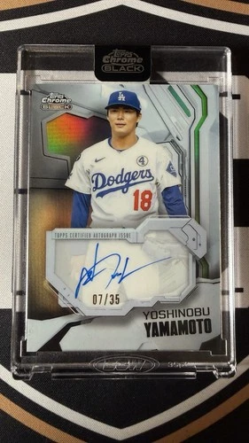 2026 Topps Chrome Black Yoshinobu Yamamoto Ivory Autographs (Raw)