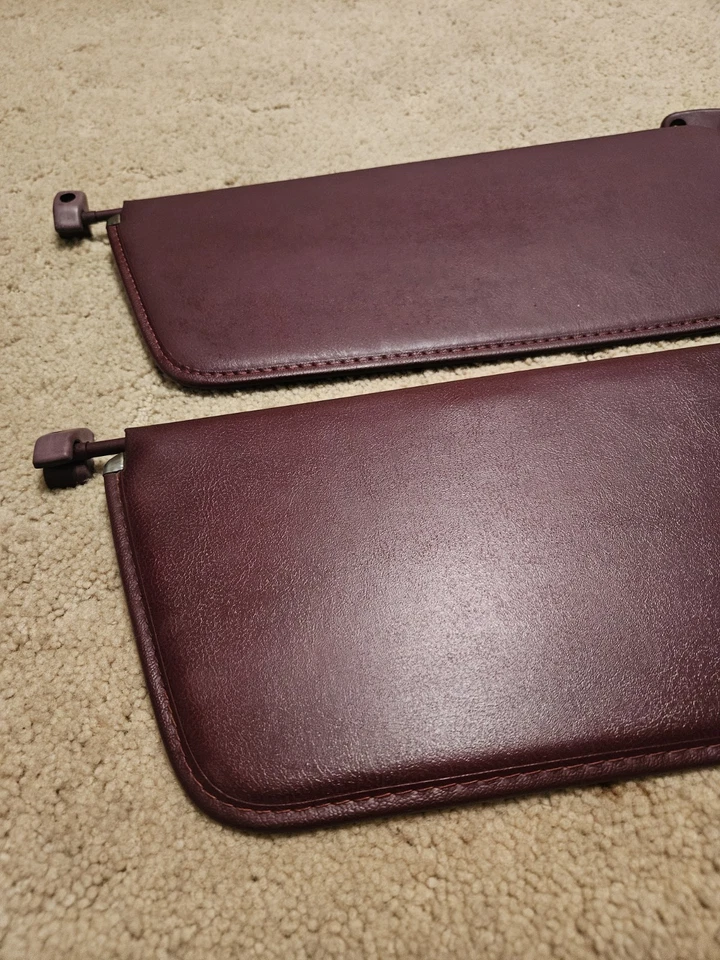 Juego de pares de parasoles para conductor y pasajero Dodge Dakota 87-96 OEM vinilo tostado granate Foto 3 de 4