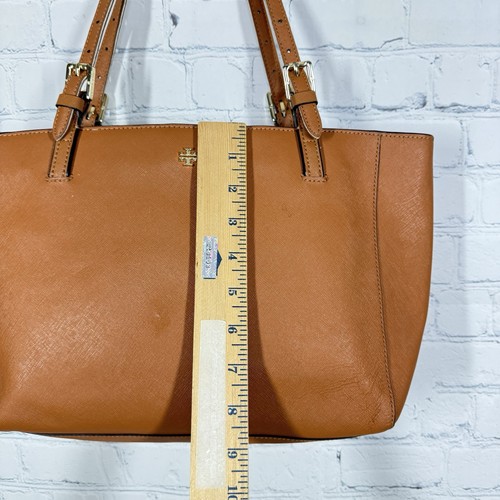 Tory Burch York Buckle Medium Tote Work Bag Camel Tan Brown Saffiano Leather - Picture 8 of 18
