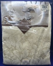 Beautiful 90  Round Damask Tablecloth Garden Ridge Pattern Ivory NIP