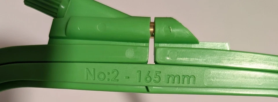 Nurge Green No 2 Embroidery Cross Stitch Hoop 145 X 165 mm - Image 2 of 2