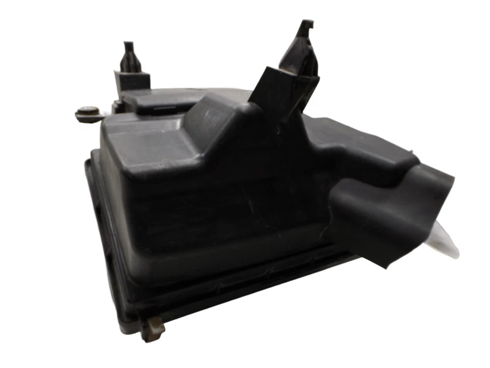 Conjunto de filtro de aire y carcasa Nissan Altima 2007-2012 usado OEM 16500JA100 Foto 2 de 4